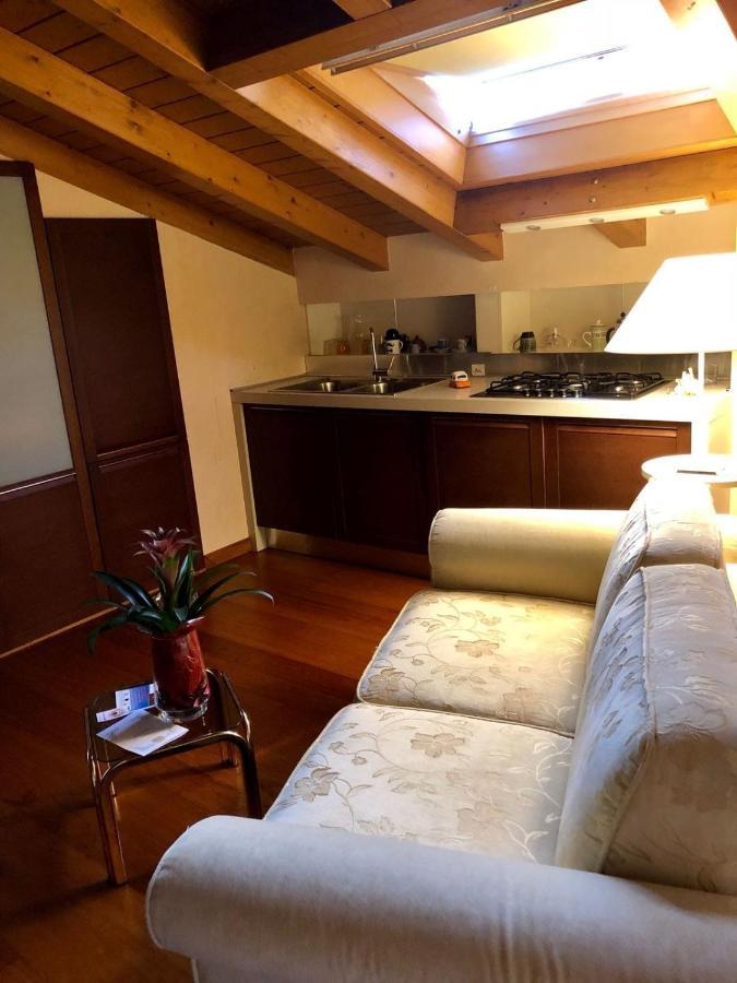Il Sasso Bianco Bb Apartment Comerio Exterior foto