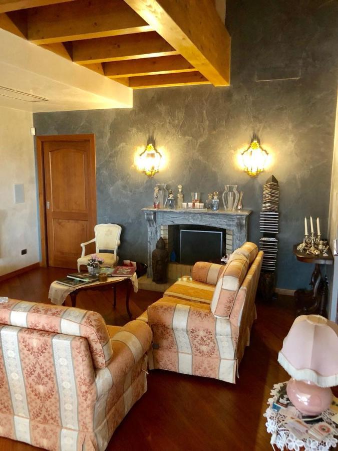 Il Sasso Bianco Bb Apartment Comerio Exterior foto