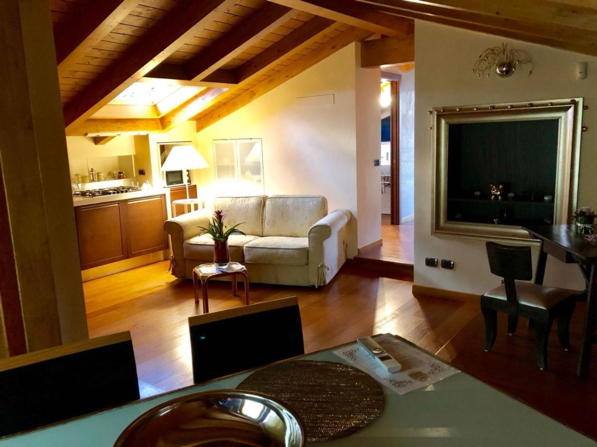 Il Sasso Bianco Bb Apartment Comerio Exterior foto
