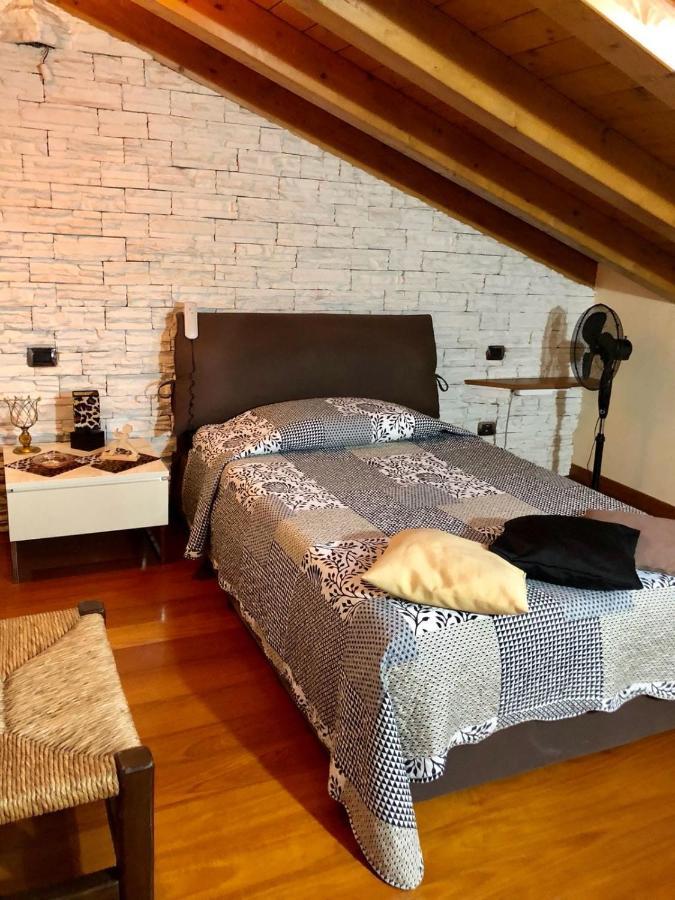 Il Sasso Bianco Bb Apartment Comerio Exterior foto